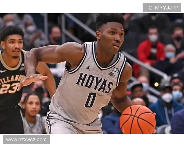 蒙克高效砍下十五分多面表现闪耀攻防两端展现全面实力